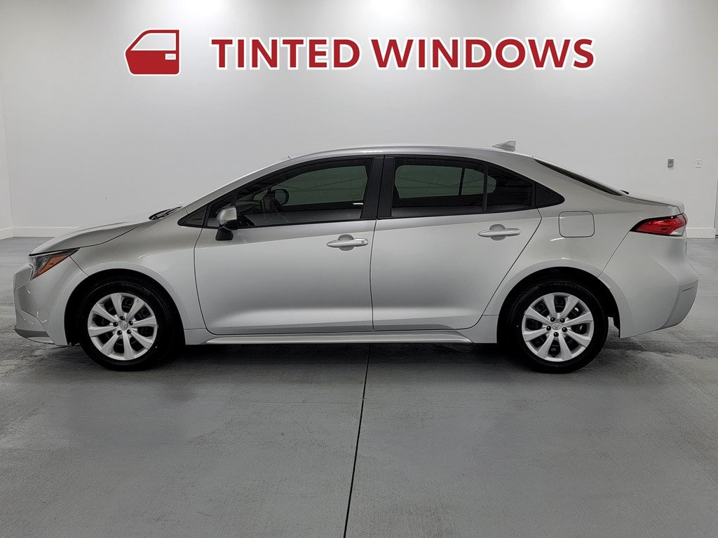Used 2021 Toyota Corolla LE FWD image 5