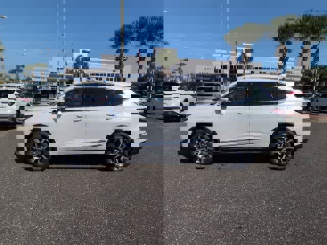 Certified 2026 Acura MDX FWD w/ Technology Package image 5