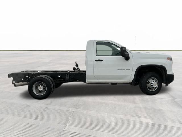 Used 2024 Chevrolet Silverado 3500 W/T image 8