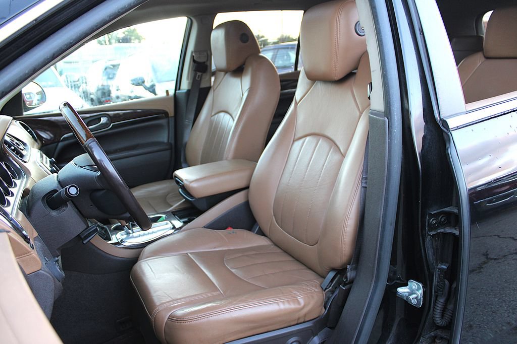 Used 2016 Buick Enclave Leather AWD/4WD image 4