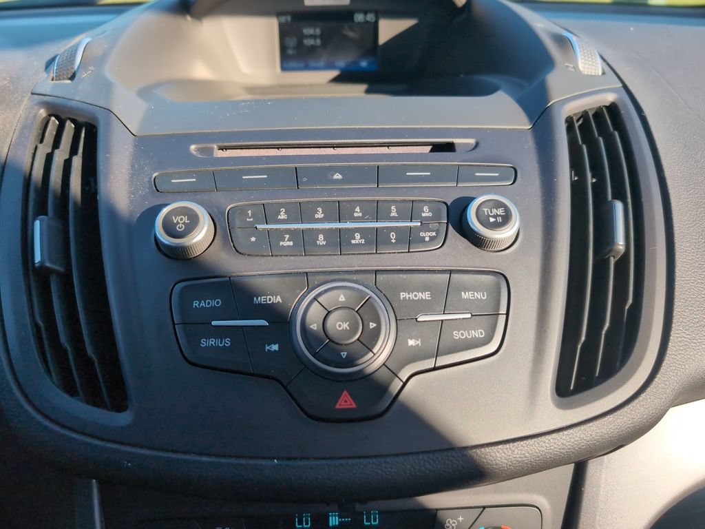 Used 2017 Ford Escape SE AWD/4WD image 10