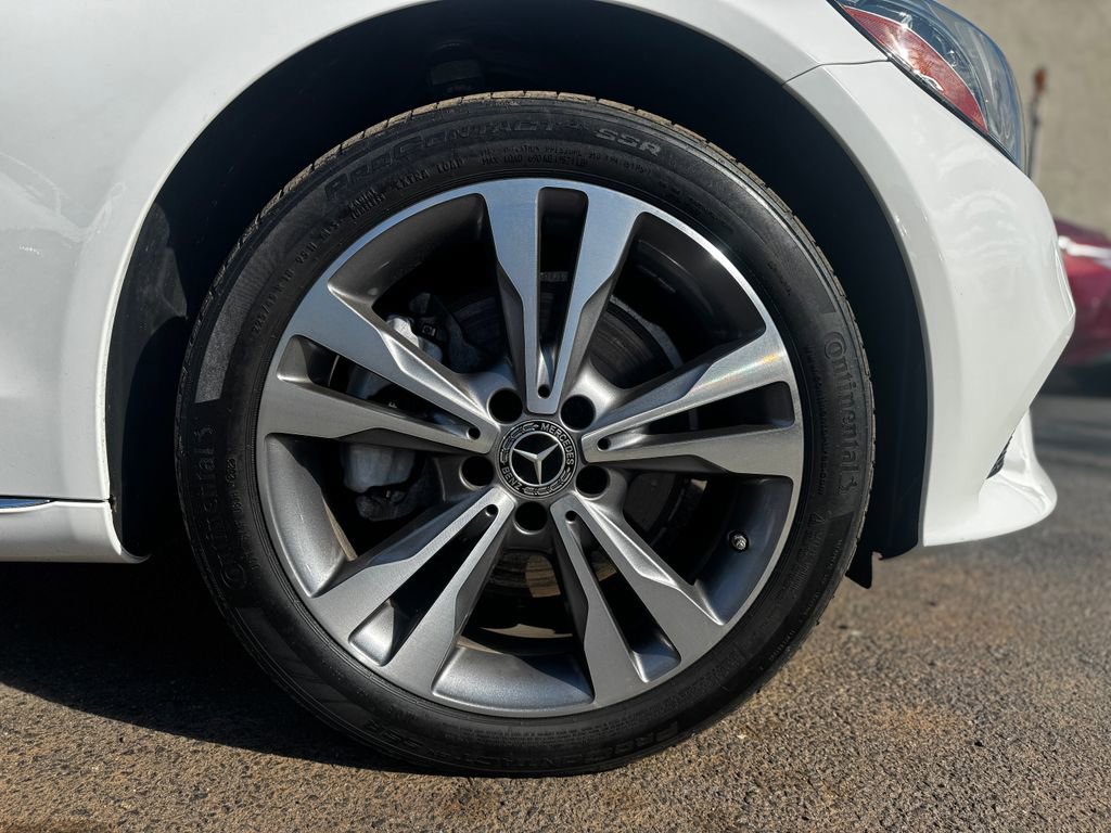 Used 2020 Mercedes-Benz C 300 4MATIC Sedan image 60