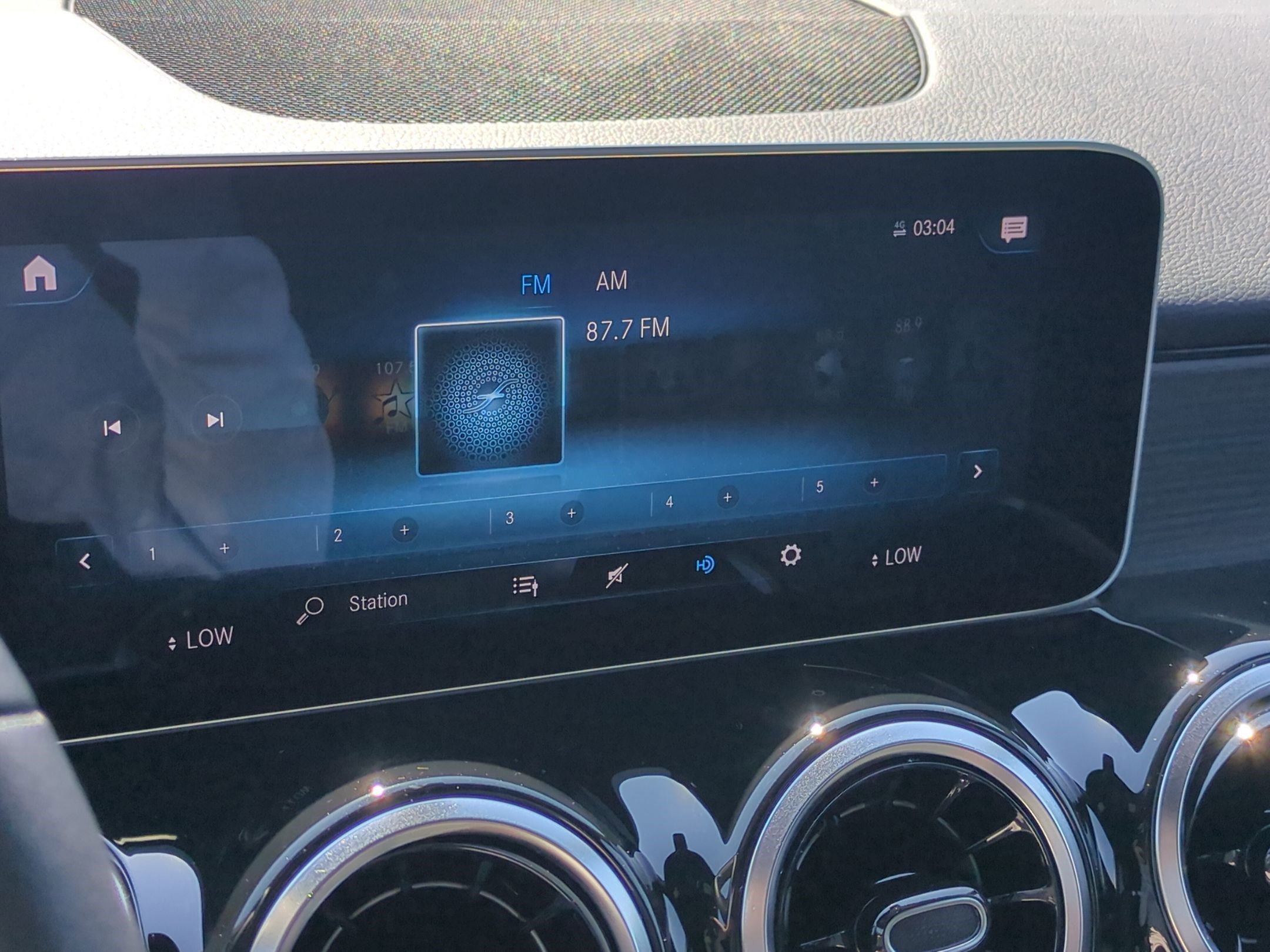 Used 2020 Mercedes-Benz GLB 250 4MATIC image 22