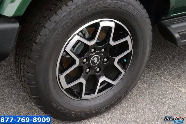 New 2025 Ford Bronco Outer Banks AWD/4WD image 7