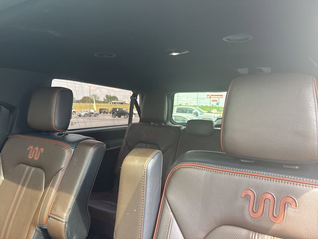 Used 2021 Ford Expedition Max King Ranch image 9