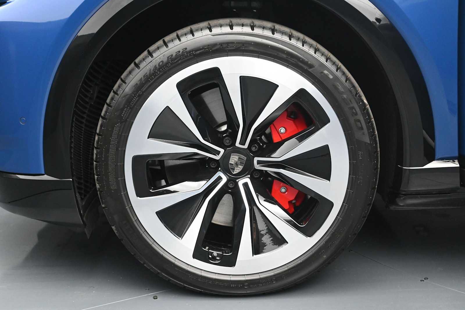 New 2026 Porsche Cayenne Turbo AWD/4WD image 27