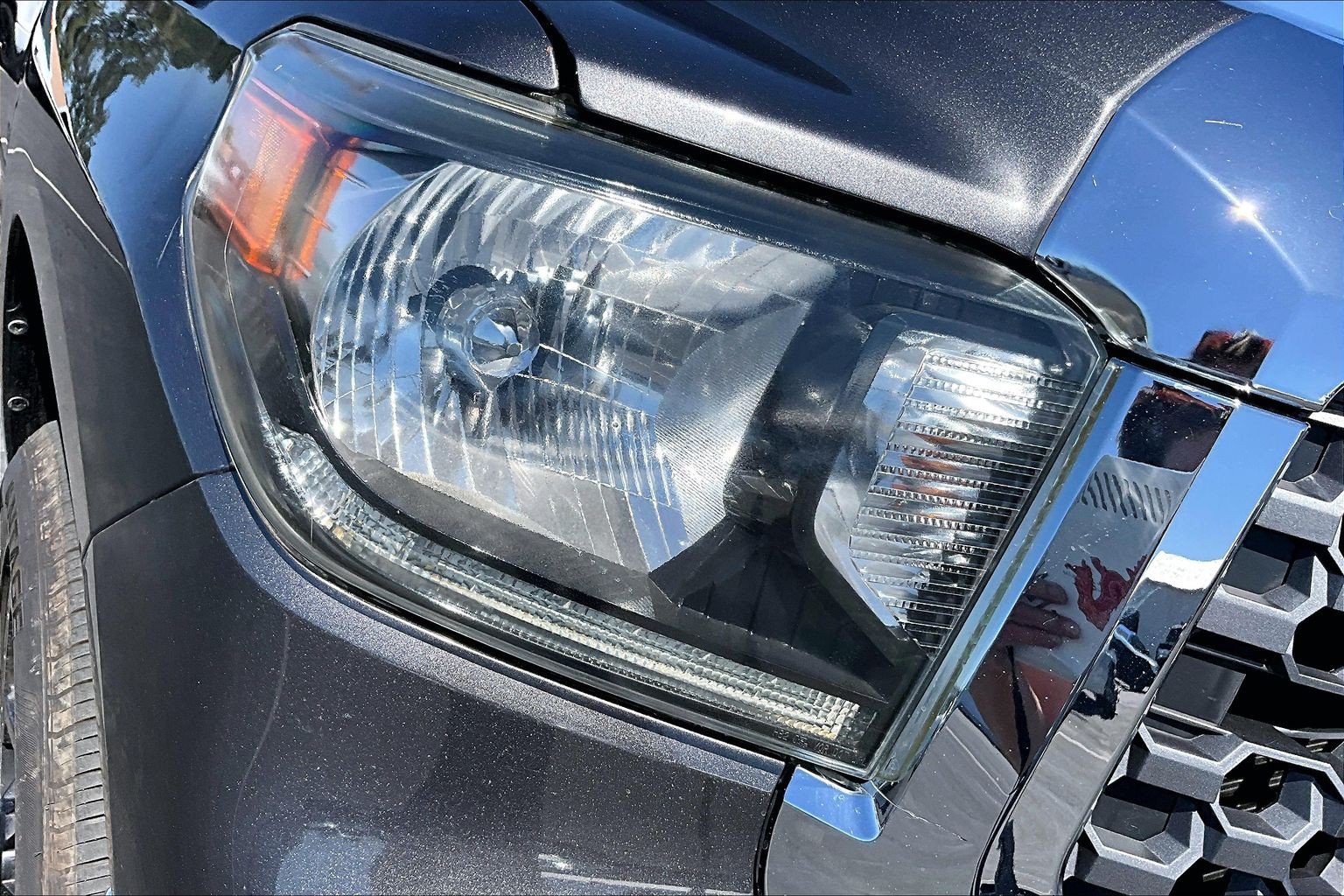 Used 2019 Toyota Tundra SR5 w/ SR5 Upgrade Package RWD image 28