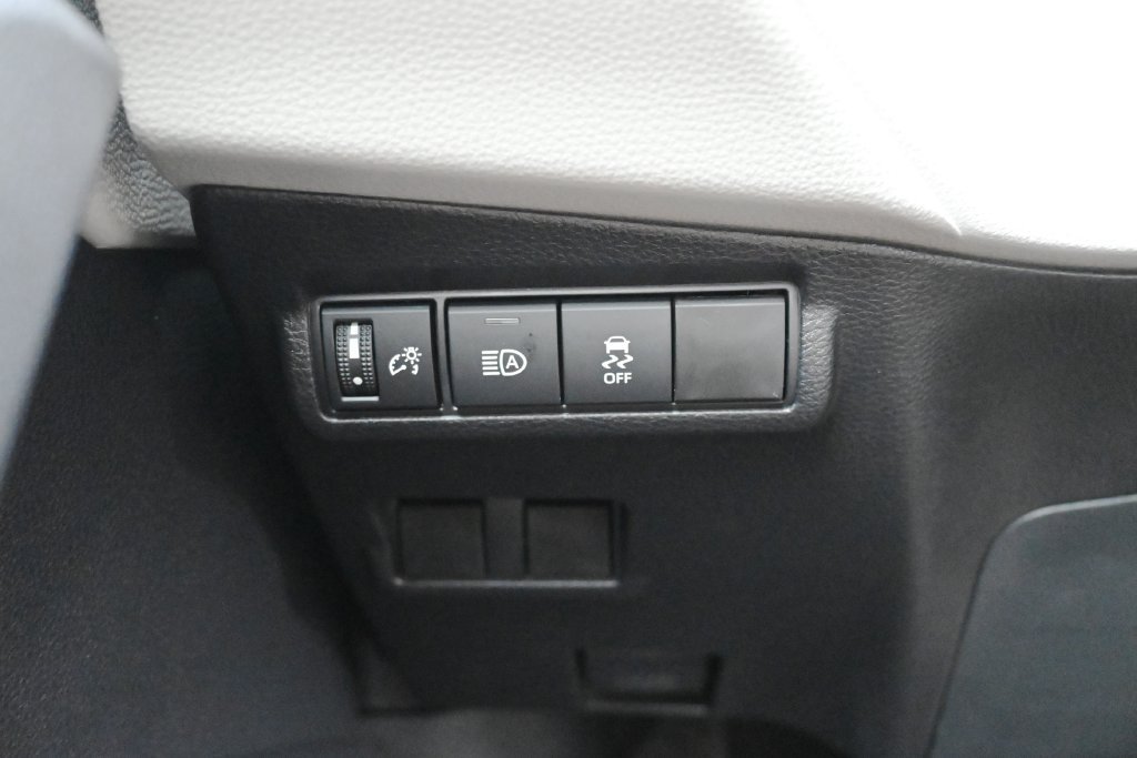 New 2026 Toyota Corolla Cross L AWD/4WD image 25