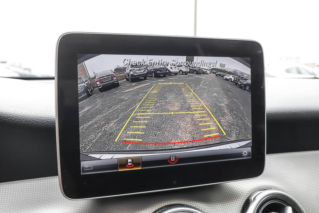 Used 2018 Mercedes-Benz GLA 250 4MATIC image 6