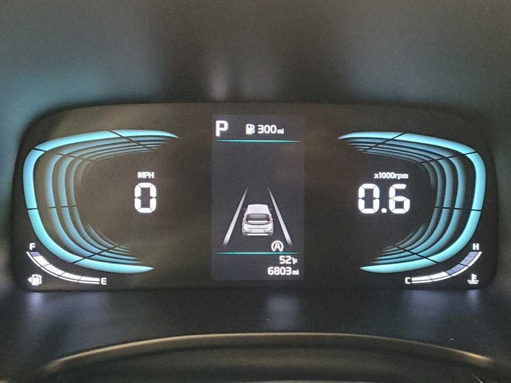 Used 2025 Kia Soul LX FWD image 23
