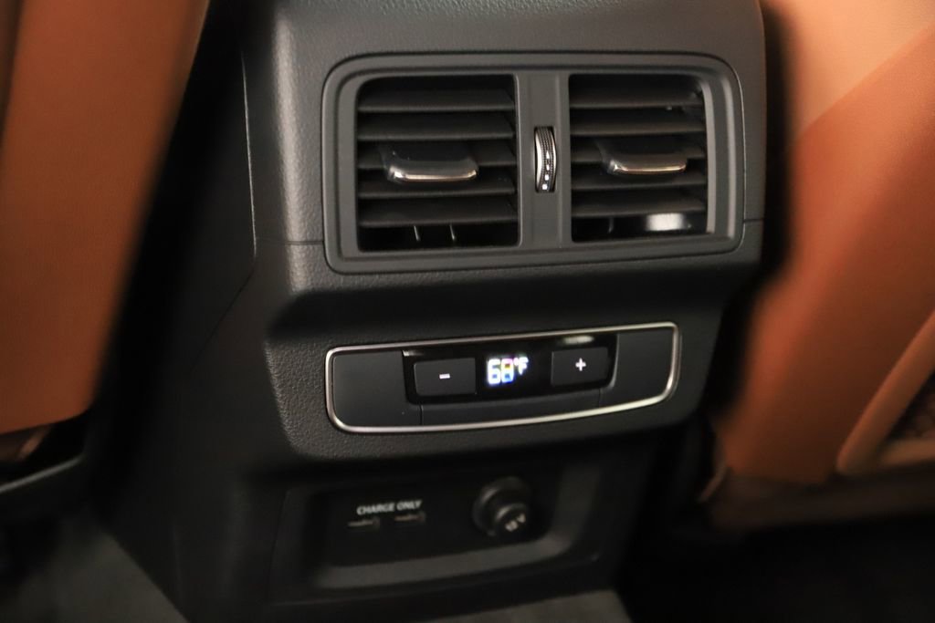 Certified 2022 Audi Q5 e Premium w/ Convenience Package image 20