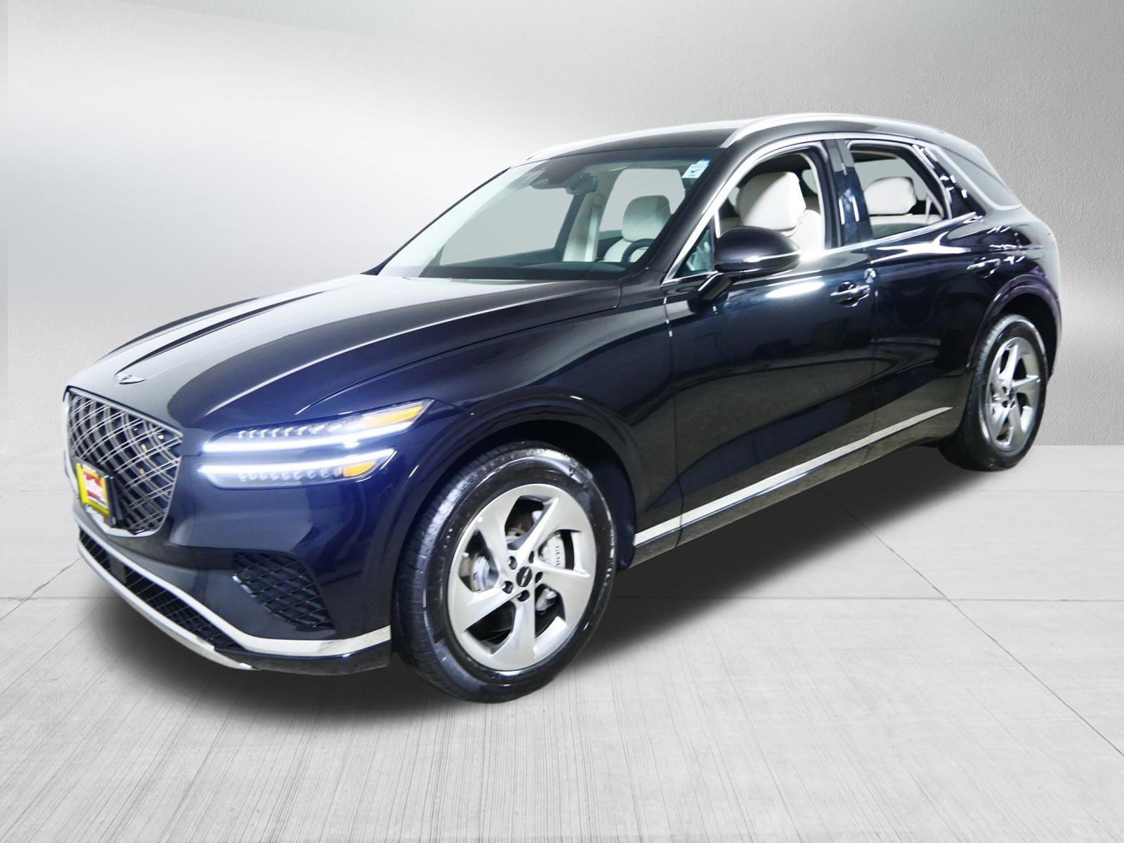 Certified 2026 Genesis GV70 2.5T AWD/4WD image 3
