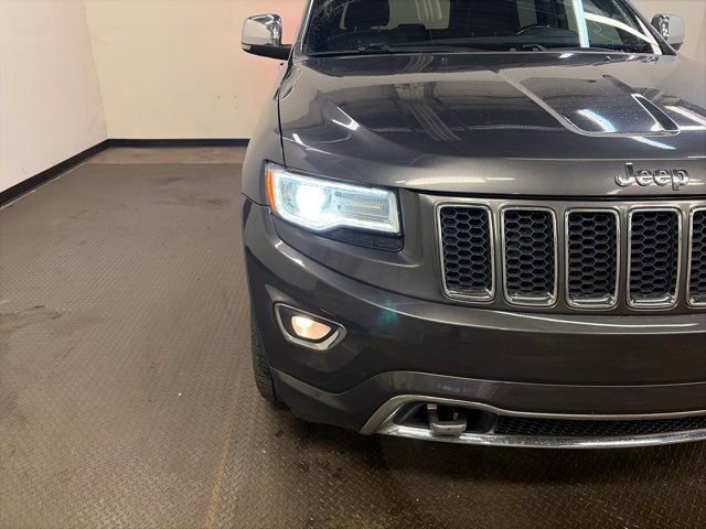 Used 2016 Jeep Grand Cherokee Overland image 2