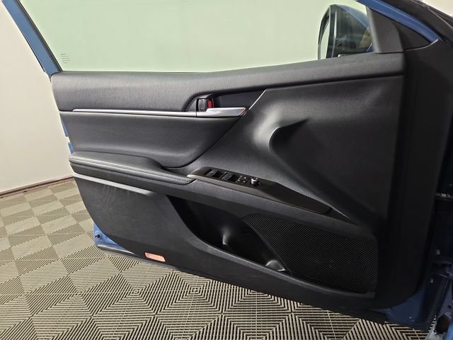 Used 2024 Toyota Camry XSE FWD image 27