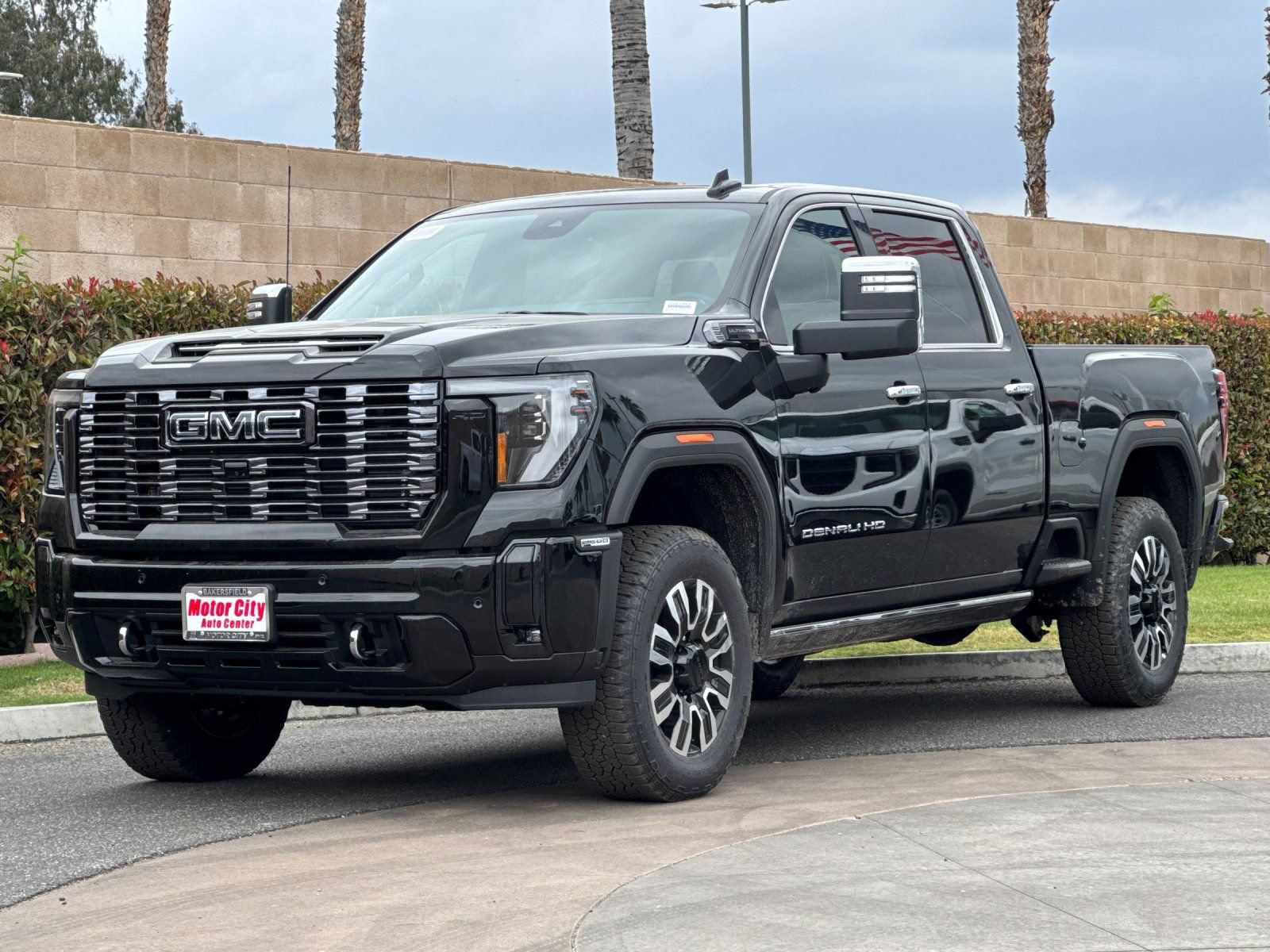 New 2026 GMC Sierra 2500 Denali Ultimate AWD/4WD image 8