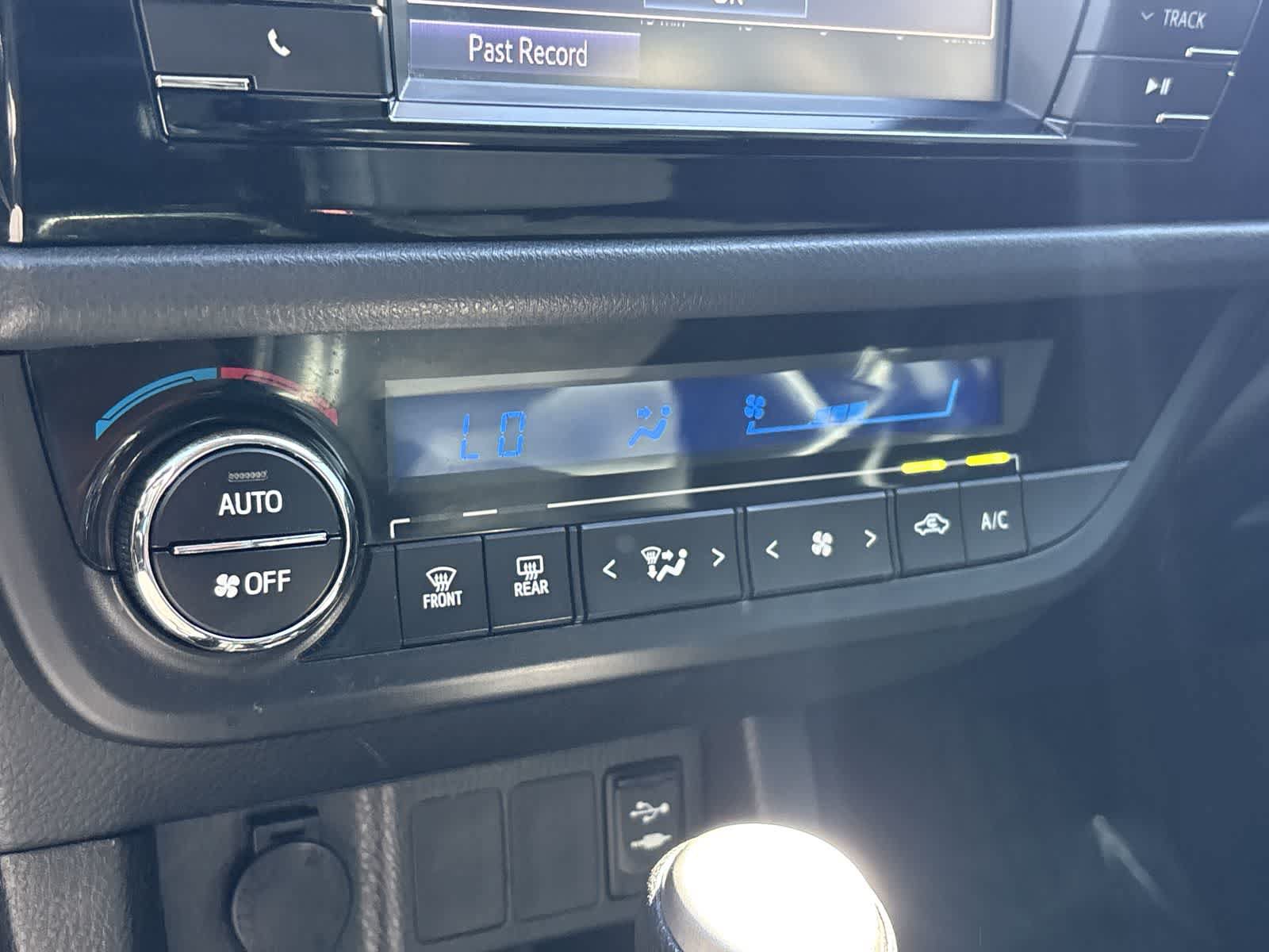 Used 2014 Toyota Corolla S FWD image 22