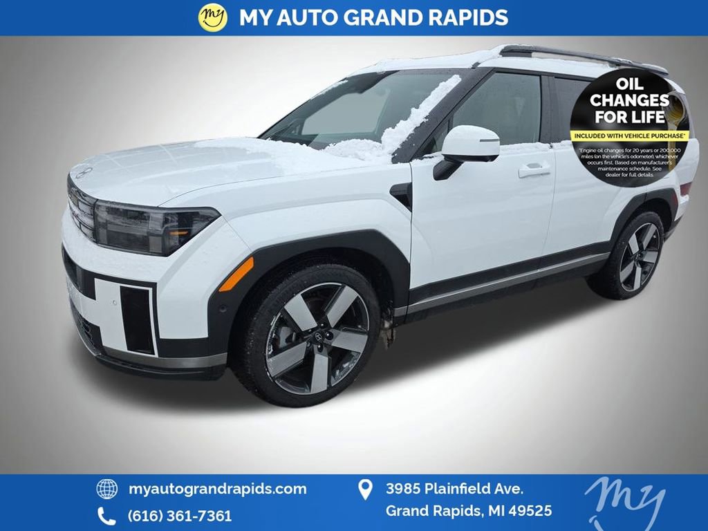 Used 2025 Hyundai Santa Fe Limited image 3