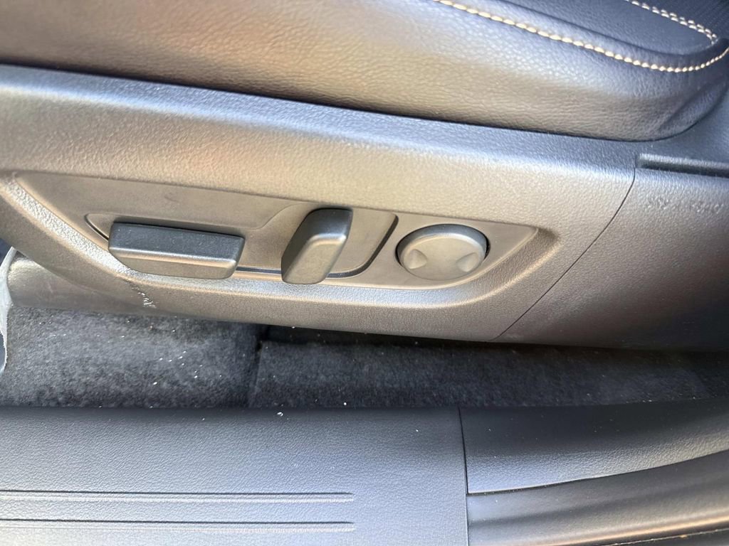 Certified 2026 MAZDA CX-70 3.3 Turbo w/ Preferred Package image 30