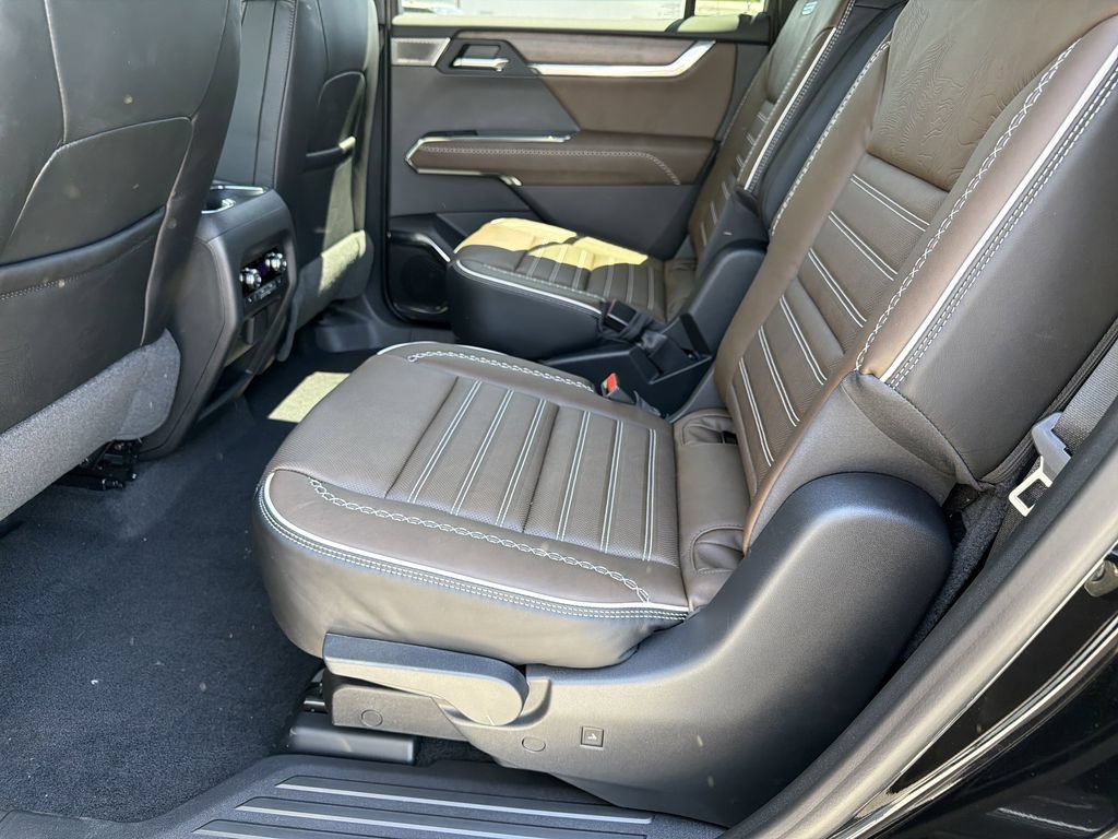 New 2026 GMC Acadia Denali Ultimate FWD image 16