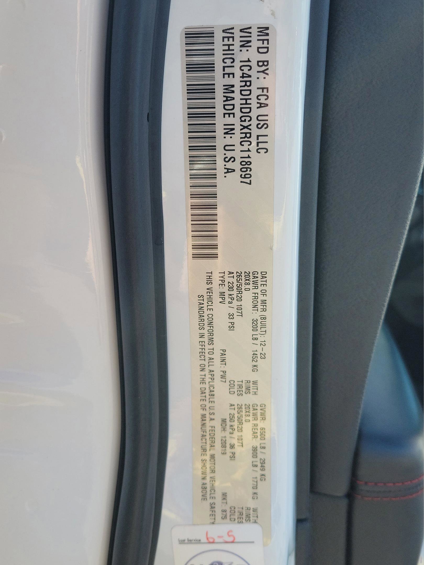 Used 2024 Dodge Durango GT image 39