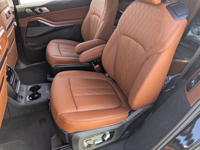 New 2027 BMW X7 xDrive40i w/ Executive Package AWD/4WD image 17