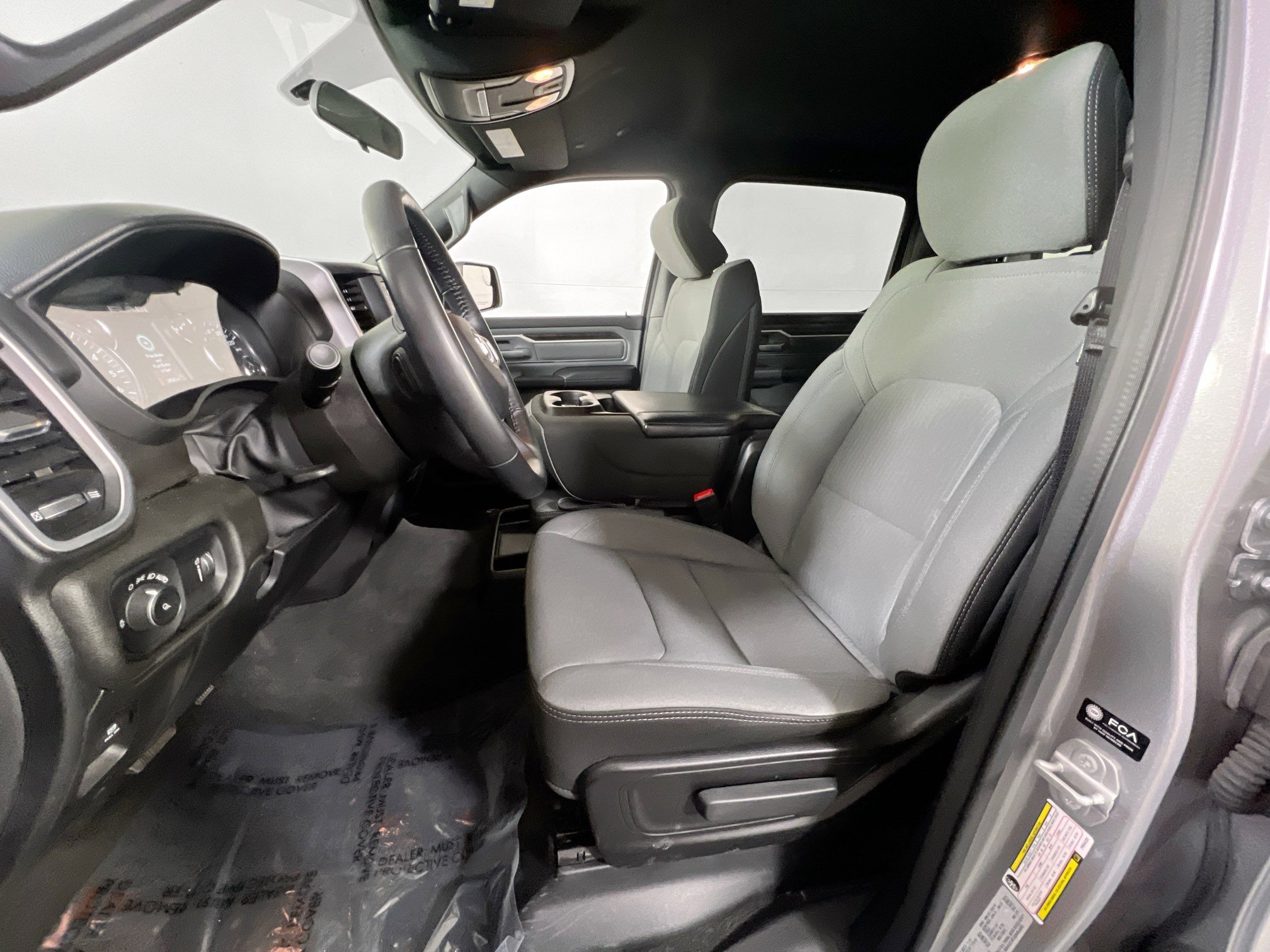 Used 2023 RAM 1500 Lone Star AWD/4WD image 19