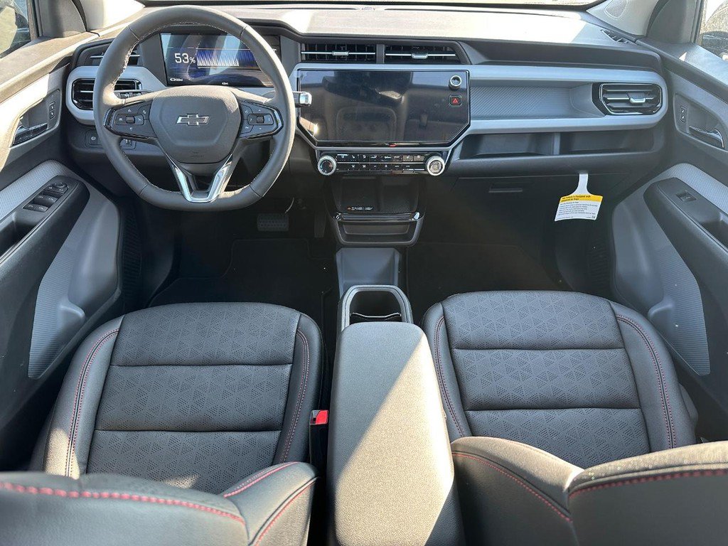 New 2027 Chevrolet Bolt RS w/ Technology Package FWD image 7