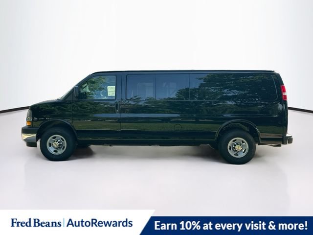 New 2026 Chevrolet Express 3500 LT w/ LT Preferred Equipment Group RWD image 3