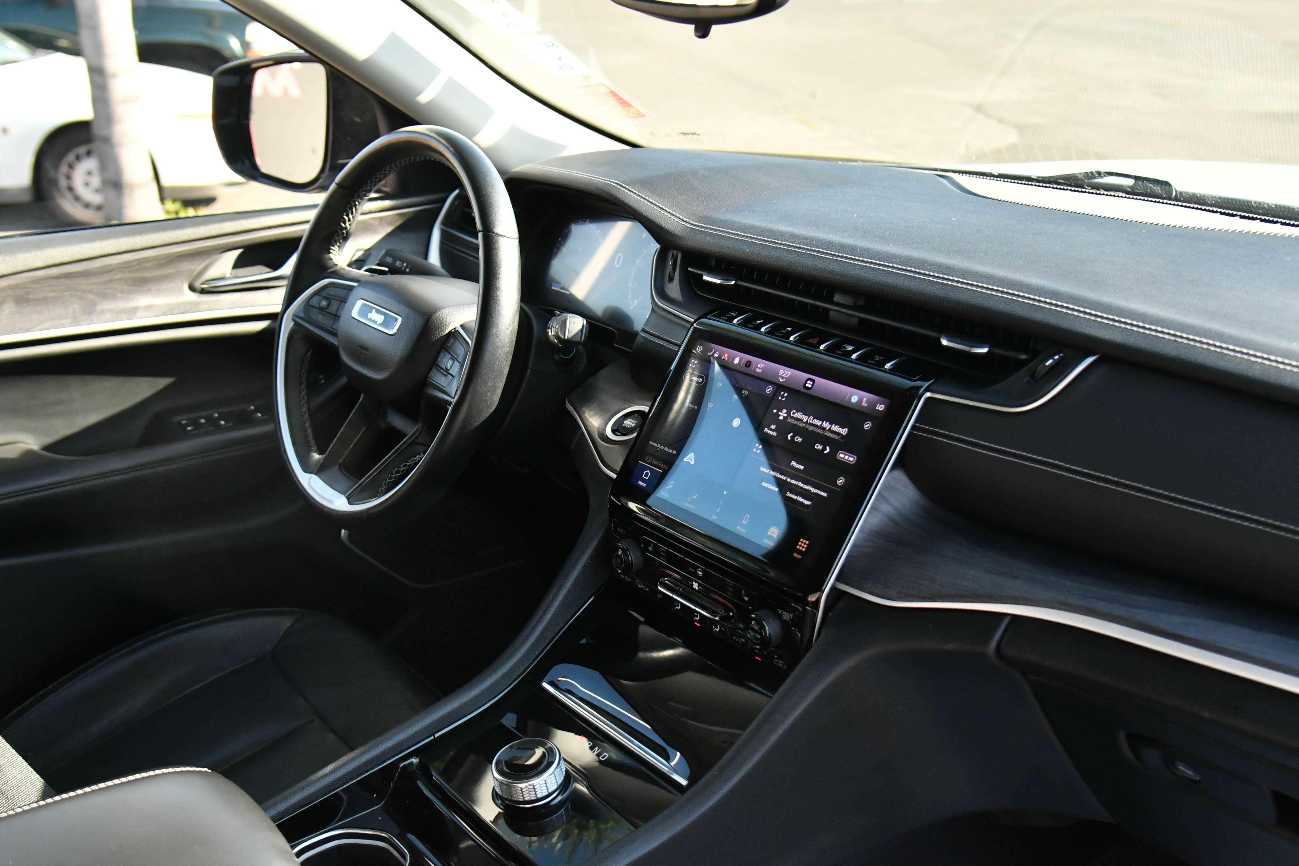 Used 2022 Jeep Grand Cherokee L Limited image 53