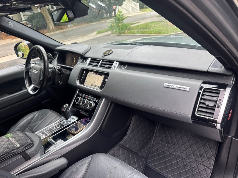 Used 2015 Land Rover Range Rover Sport Autobiography AWD/4WD image 27
