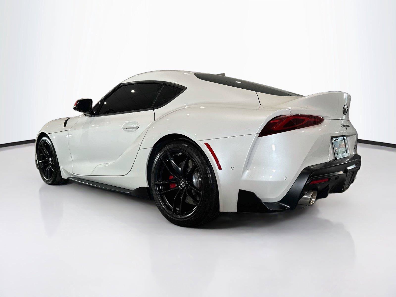 Used 2020 Toyota Supra Launch Edition w/ Driver Assist Package RWD image 3