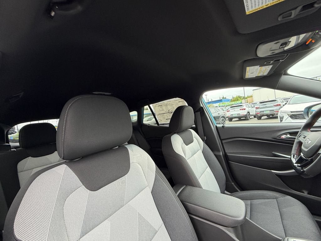 New 2026 Chevrolet Trax RS w/ Driver Confidence Package FWD image 27