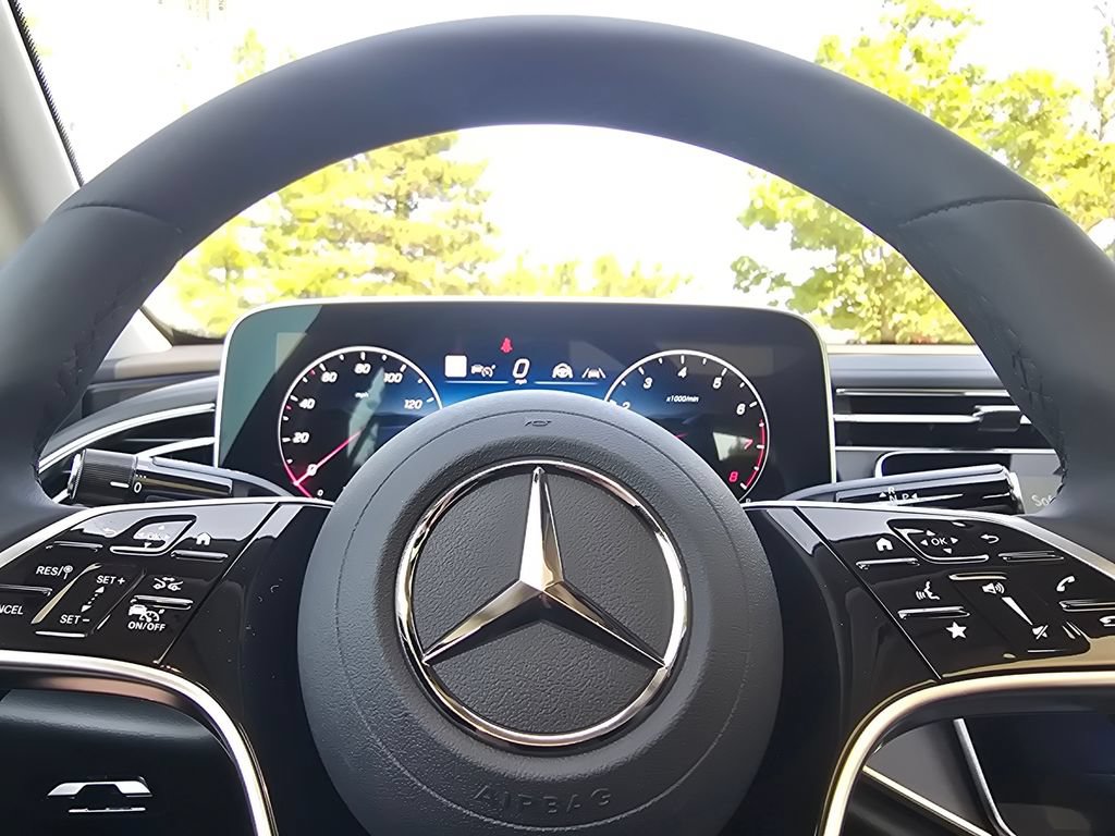 New 2027 Mercedes-Benz E 350 4MATIC Sedan image 28