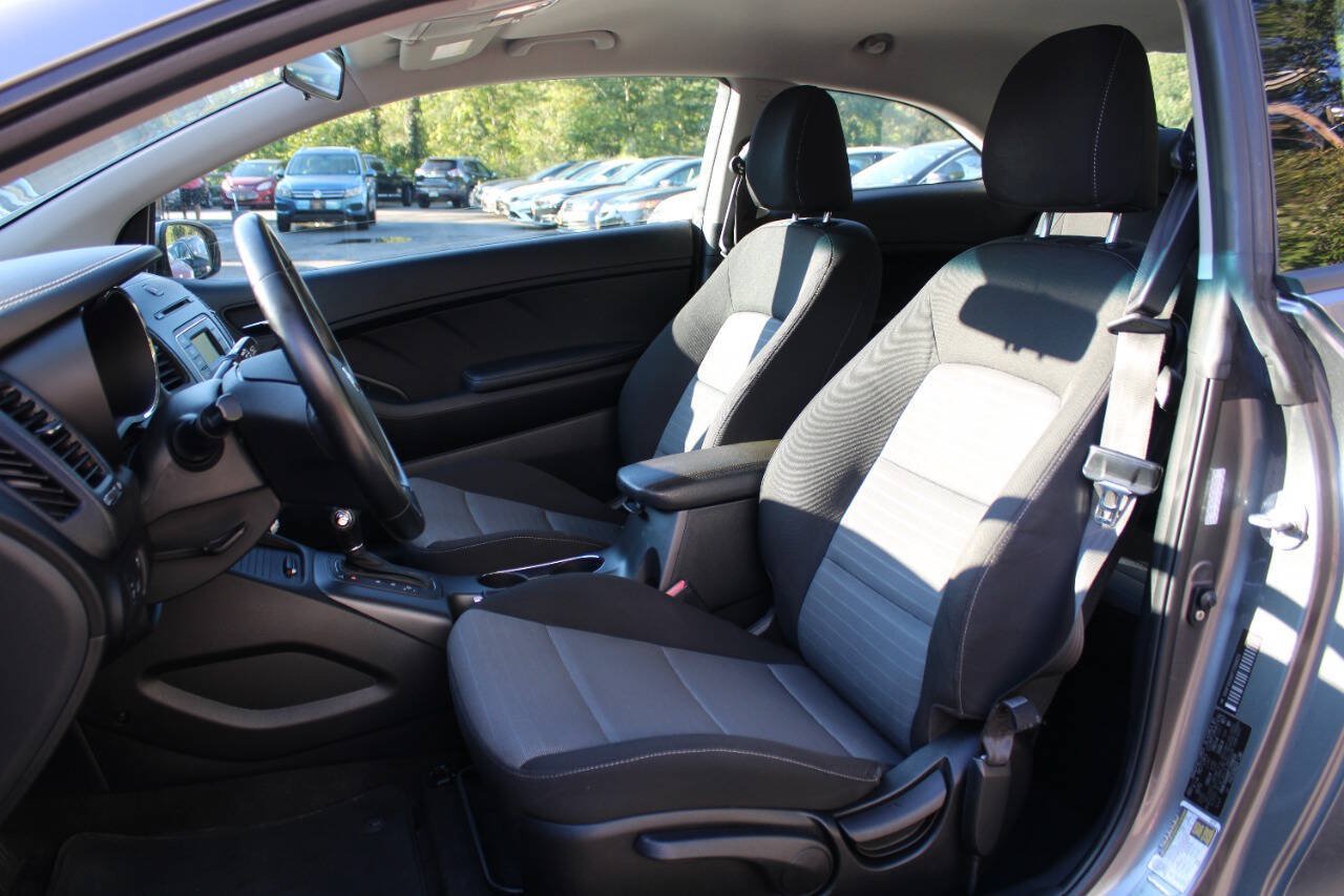 Used 2015 Kia Forte Koup EX FWD image 22