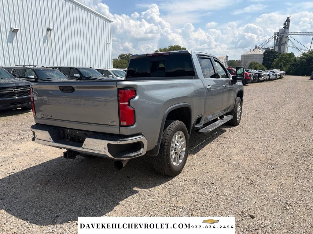 Used 2025 Chevrolet Silverado 2500 LTZ w/ LTZ Plus Package AWD/4WD image 5