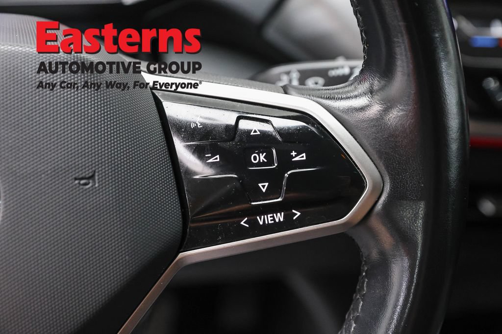 Used 2021 Volkswagen ID.4 Pro RWD image 17