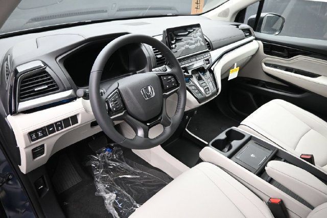 New 2027 Honda Odyssey Touring image 17