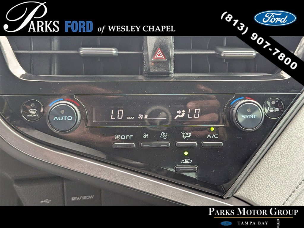 Used 2022 Toyota Camry SE image 21