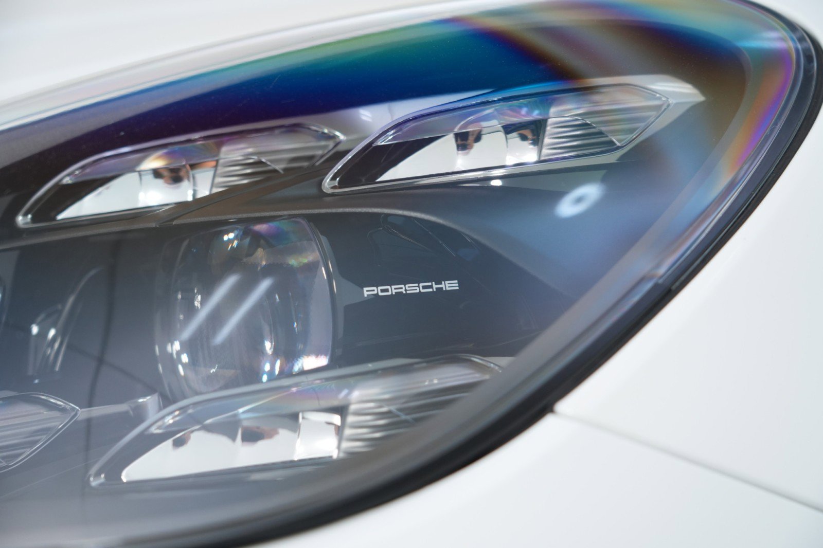 Used 2019 Porsche Cayenne E-Hybrid image 61