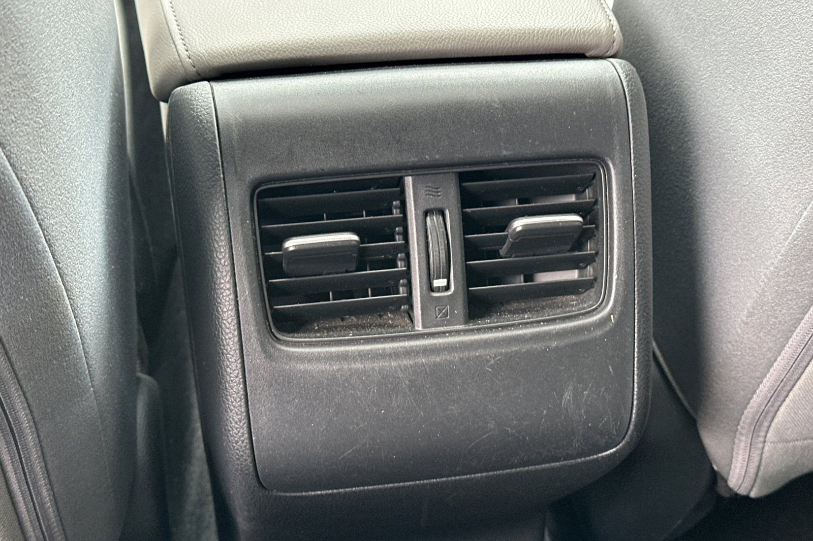 Used 2018 Honda Accord EX image 14