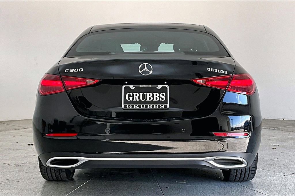 Used 2024 Mercedes-Benz C 300 Sedan image 6