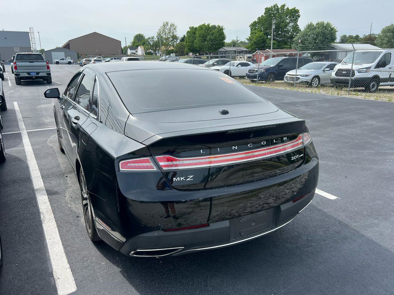 Used 2017 Lincoln MKZ Premiere AWD/4WD image 4
