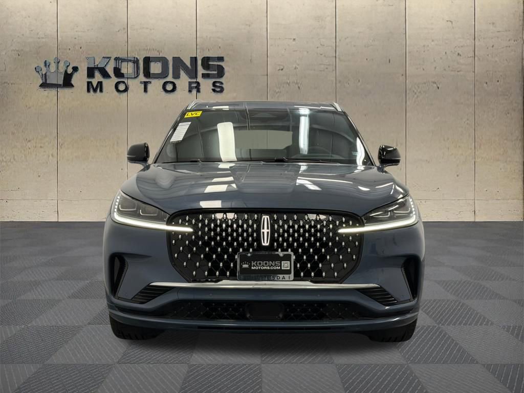 New 2026 Lincoln Aviator Black Label w/ Dynamic Handling Package AWD/4WD image 3