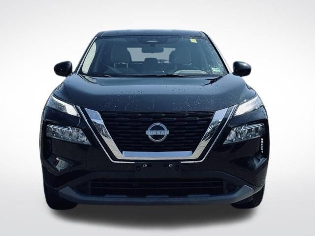 Used 2023 Nissan Rogue SV AWD/4WD image 2
