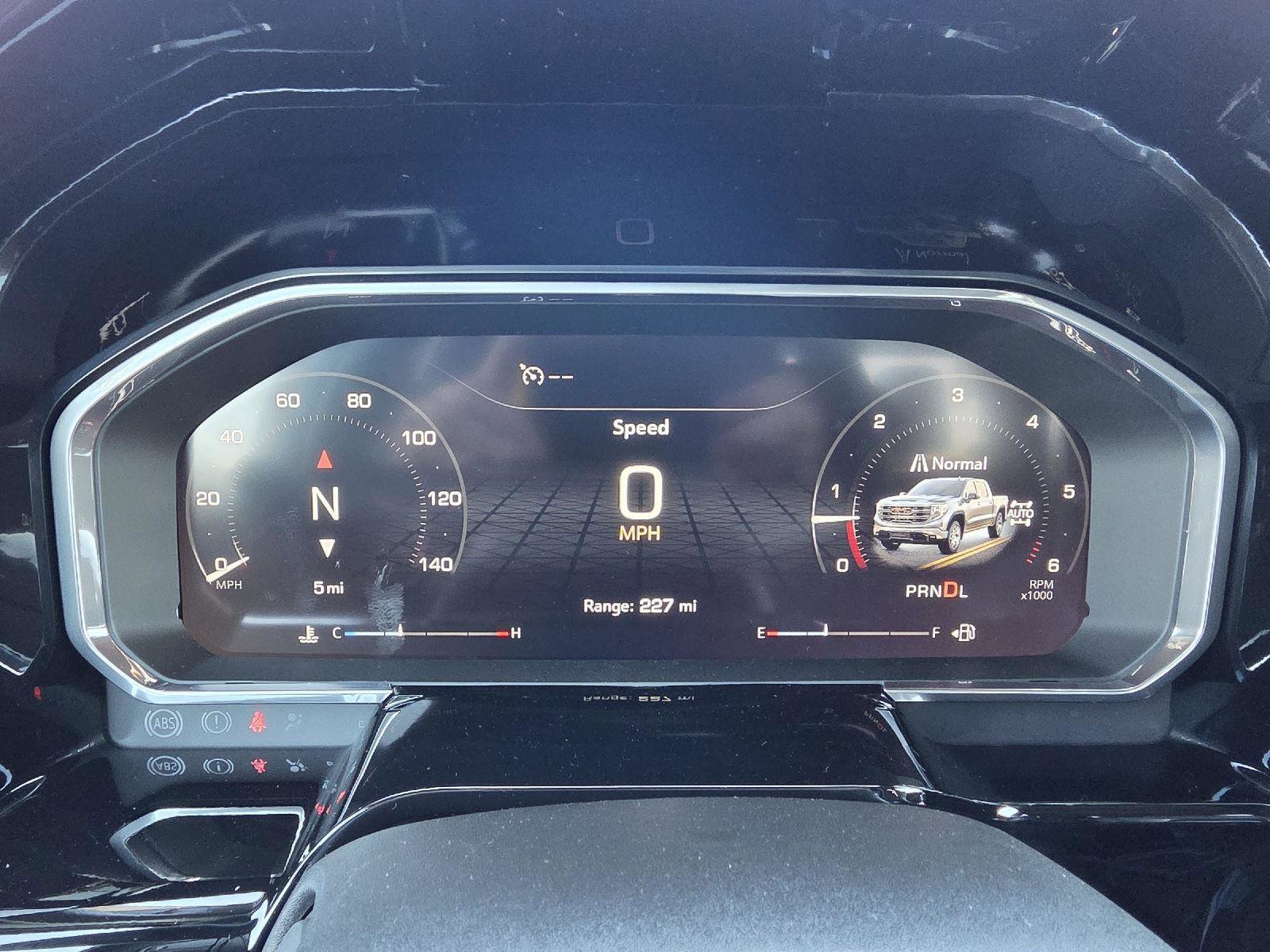 New 2026 GMC Sierra 1500 SLE image 13