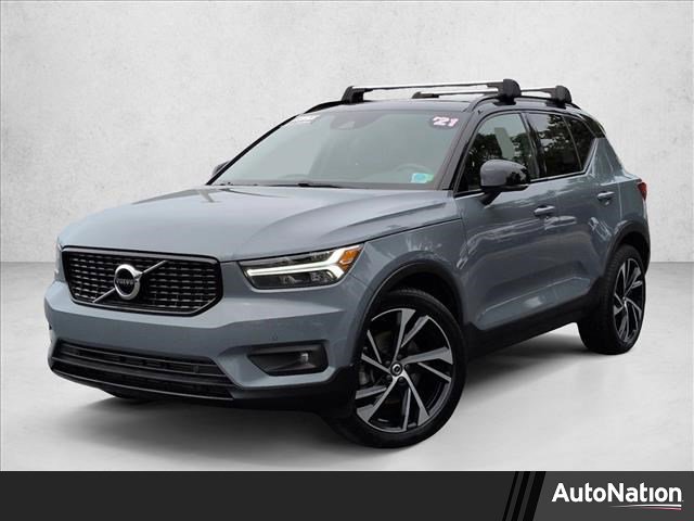 Used 2021 Volvo XC40 T5 R-Design w/ Climate Package