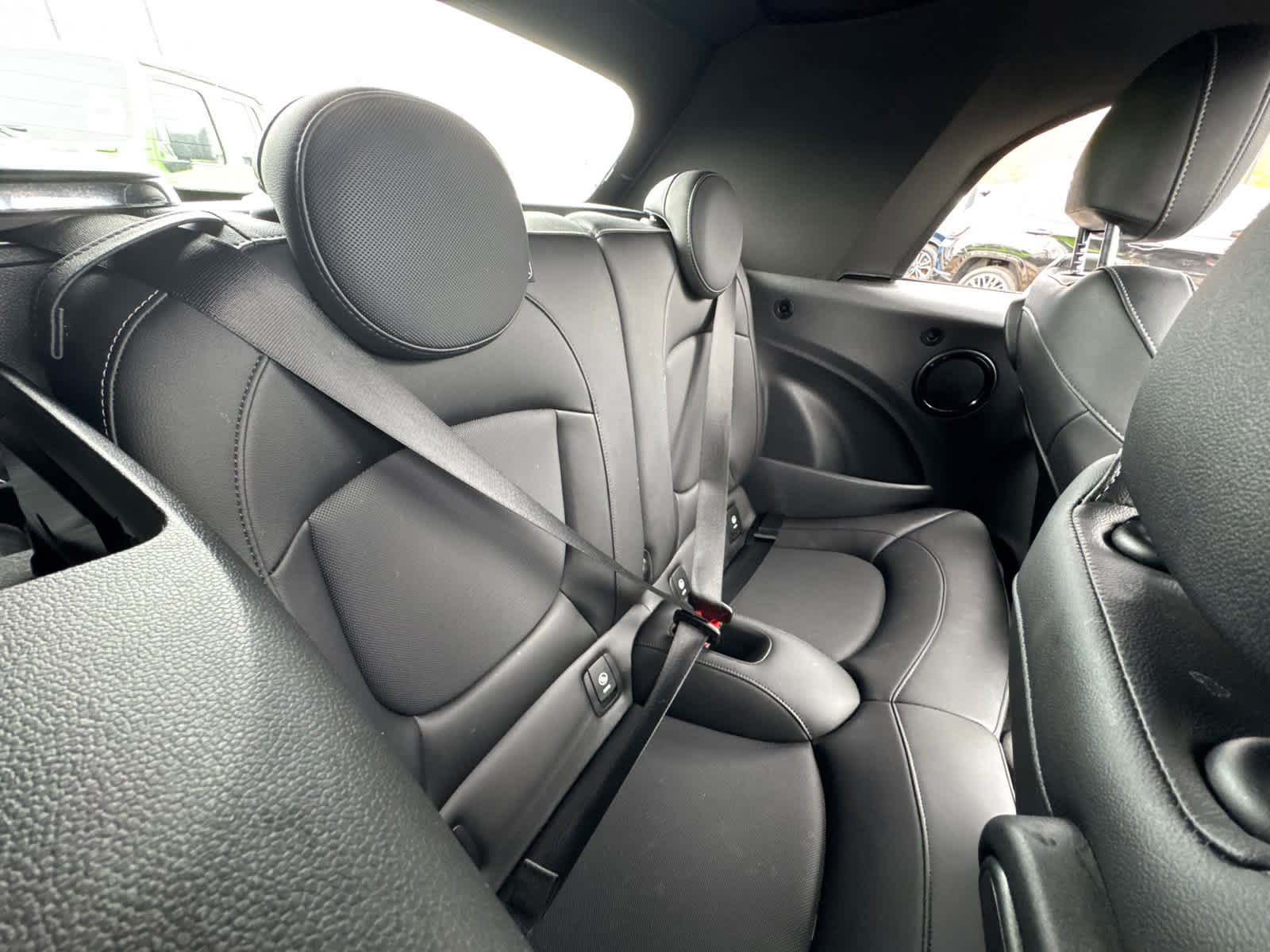 Used 2022 MINI Cooper S image 36