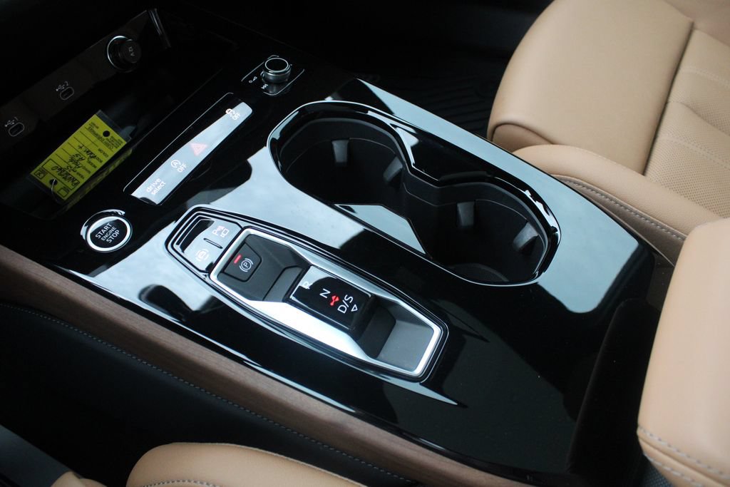 Used 2025 Audi A5 2.0T Premium Plus AWD/4WD image 17