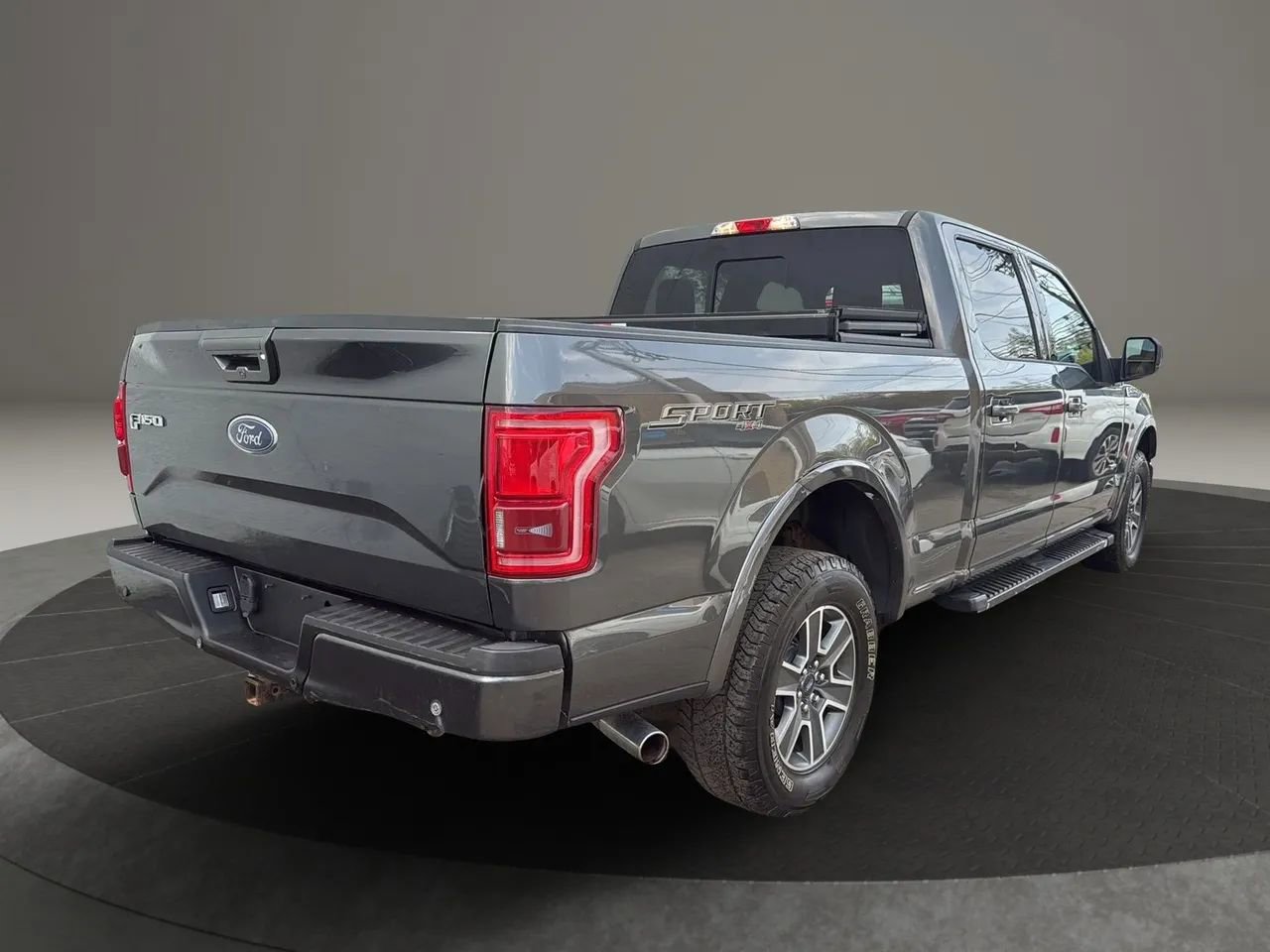 Used 2016 Ford F150 Lariat w/ Equipment Group 501A Mid AWD/4WD image 5