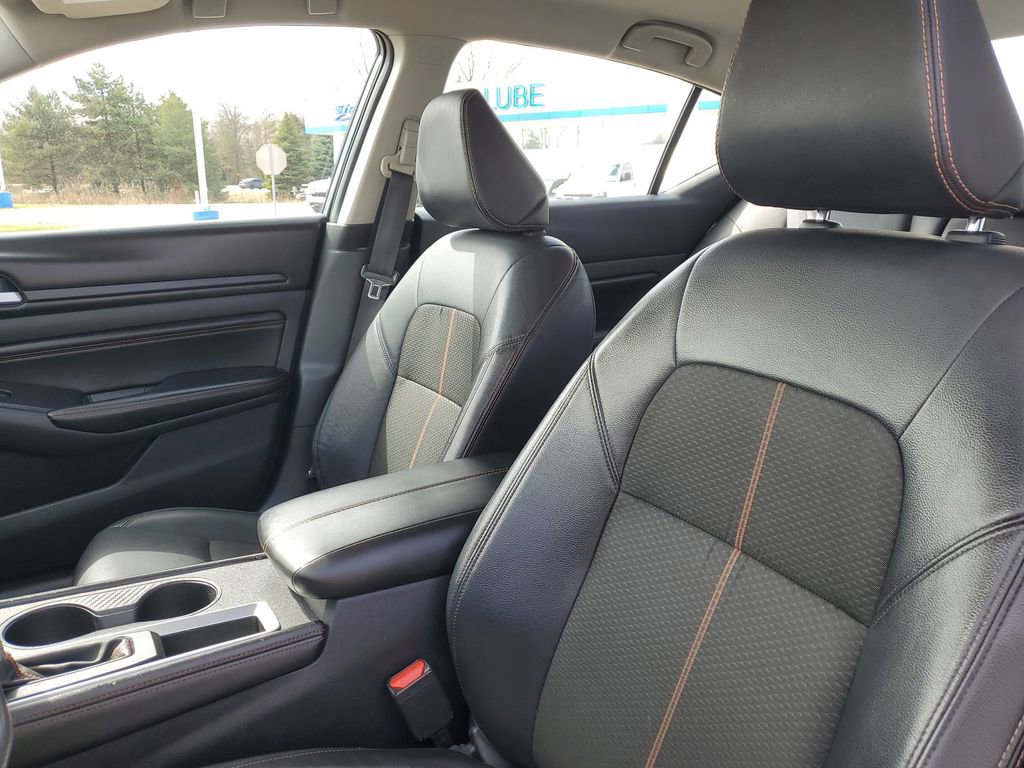 Used 2021 Nissan Altima 2.5 SR image 5